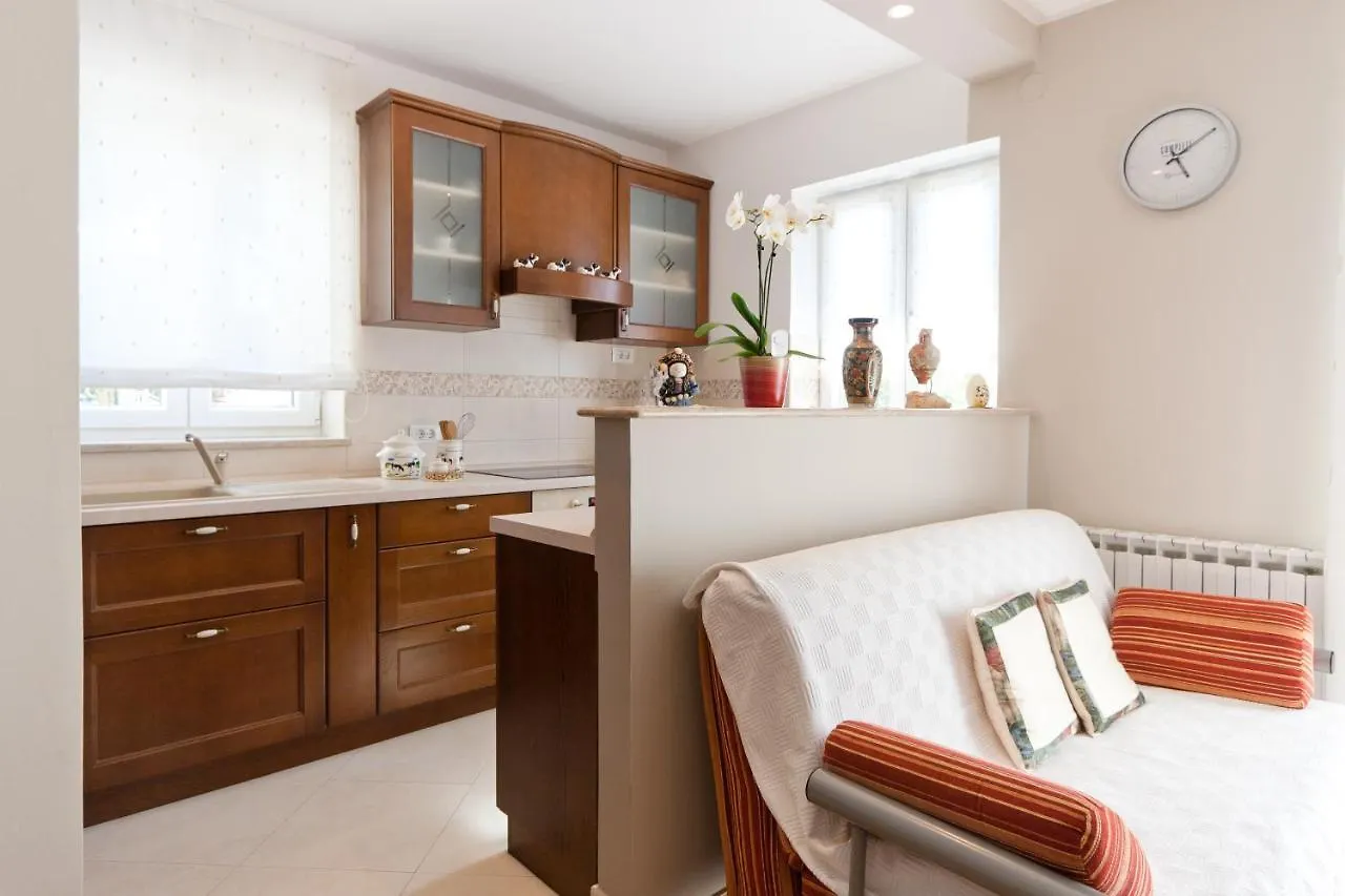 Apartments Silvia Porec Croatia