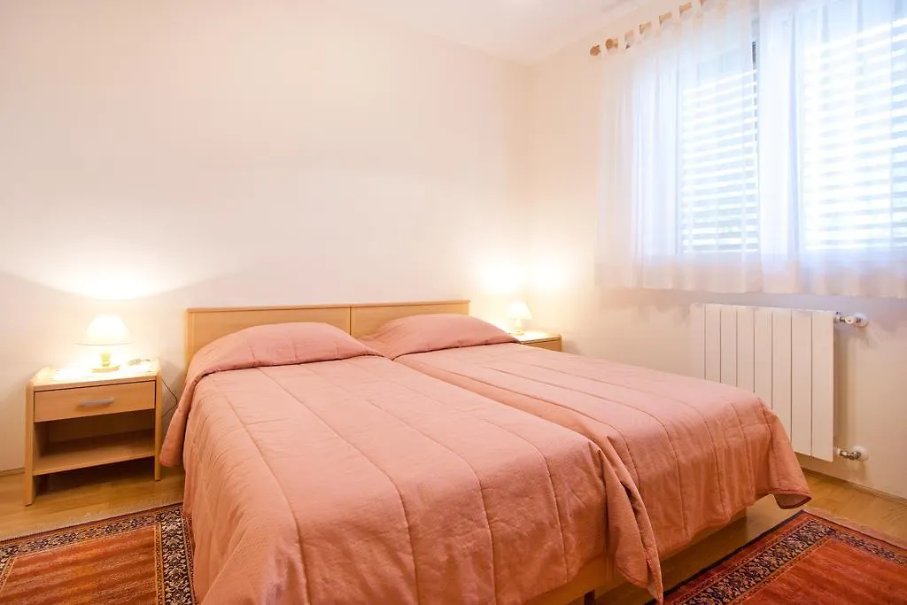 Apartments Silvia Porec